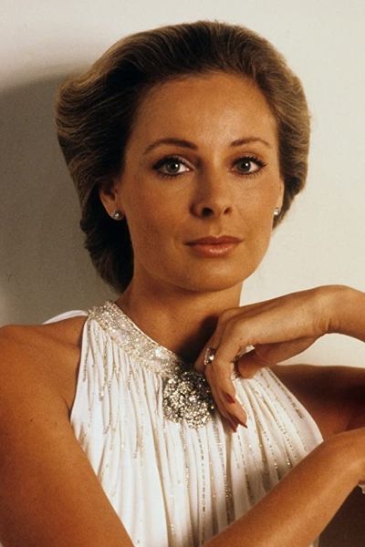 Камилла Спарв