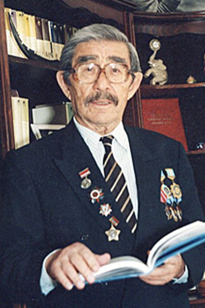 Каукен Кенжетаев