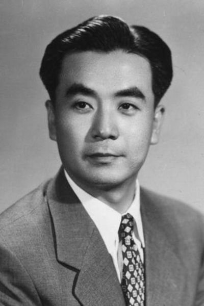 杨志卿