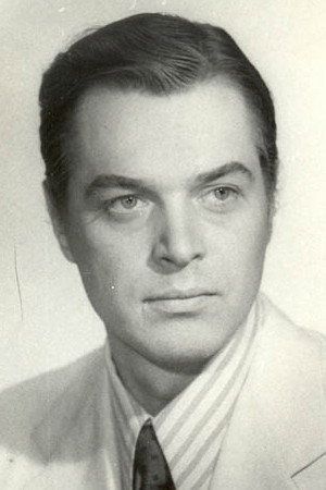 Александр Овчинников