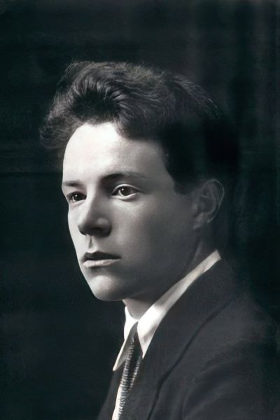 Юрий Хржановский