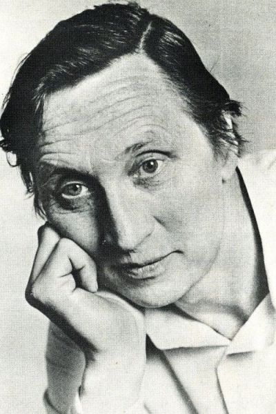 Stephen Lewis