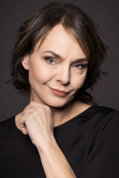 Элина Реинолд